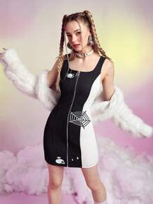 SHEINNeu Two Tone Cartoon Graphic Zip Up Dress