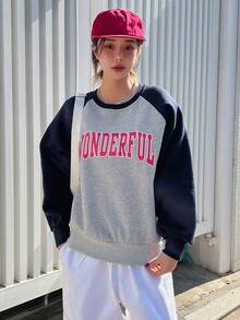 DAZY Đồ họa Chữ cái Tay Raglan Áo nỉ - Xám - Xem 8