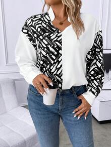 SHEIN LUNE Plus Graphic Print Drop Shoulder Notched Neckline Blouse - Multicolor - View 6