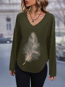 SHEIN LUNE Camiseta de hombros caídos con estampado de pluma - Verde militar - Ver 6