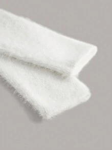 SHEIN ICON Chất rắn Mùa vụ 	
Fuzzy Đan Siêu crop Áo len - trắng - Xem 7