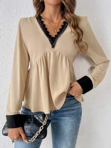 SHEIN Frenchy Blusa peplum ribete con encaje