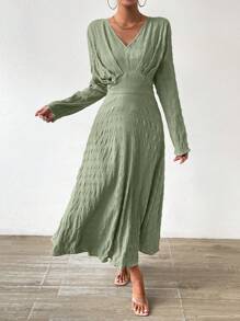 SHEIN Privé Chất rắn Cổ v Váy chữ A - màu xanh lá - Xem 4