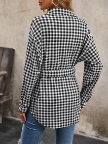 SHEIN LUNE Bản in Gingham Chi tiết về Flap Thả vai Thắt lưng áo - Đen và trắng - Xem 2