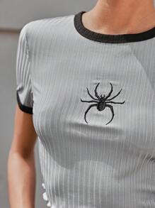 SHEIN ICON Spider Embroidery Contrast Trim Crop Tee - Light Grey - View 7
