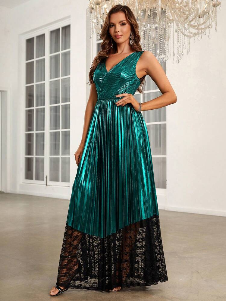 Pleated Ice Silk Fabric With Metallic Sheen & Lace Splicing Women's Evening Gown