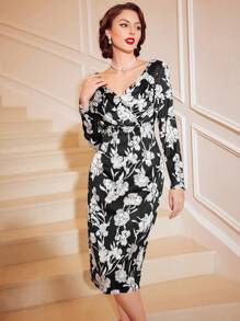 Vintamour Floral Print Surplice Neck Bodycon Dress - Black and White - View 7