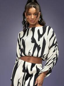 SHEIN Unity 抽象印花百褶皱短款上衣 - 黑與白 - 查看 4