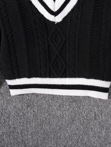 SHEIN 1pc Toddler Boys' Casual & Comfortable & Fashionable & Simple & Soft & Practical & Warm Knitted Sweater, Autumn/Winter, Color Block & 2 In 1 & Turtleneck & Twisted Pattern Suitable For College Style - Black - View 6