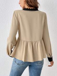 SHEIN Frenchy Blusa peplum ribete con encaje