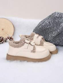 孩子們的平底鞋