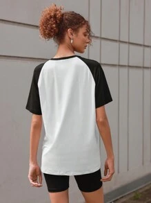 SHEIN Unity 字母圖案插肩袖T恤 - 黑與白 - 查看 2