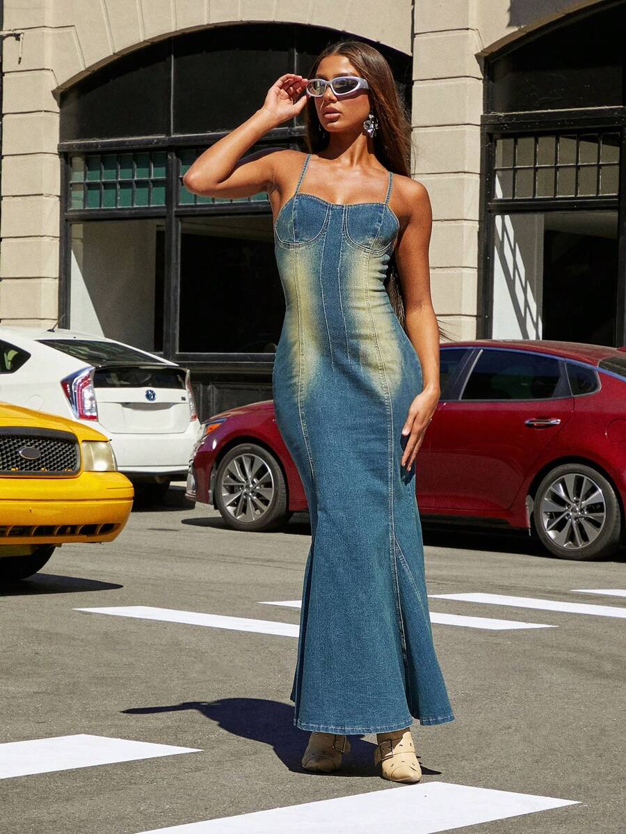 SHEIN Unity Váy denim thường ngày hở vai Mermaid Hem Cami - Màu xanh lam - Xem 1