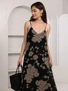 SHEIN Privé Floral Print Fuzzy Trim Cami Dress - Multicolor - View 5