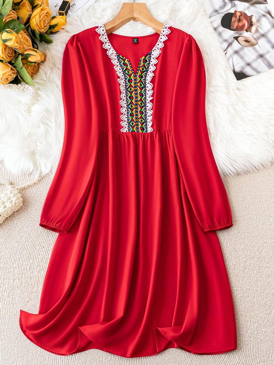 SHEIN LUNE Plus Contrast Lace Notched Neckline Smock Dress - Burgundy - View 1