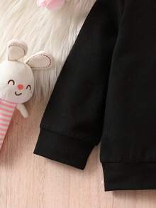 女嬰卡通和標語圖案運動衫