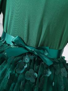 SHEIN Váy dự tiệc thắt lưng lưới đính hoa 3d của cô gái Tween - màu xanh lá - Xem 3