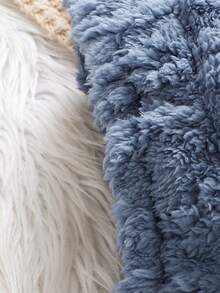 Áo nỉ lông cừu san hô ấm áp, họa tiết jacquard hình thoi, thêu chữ cho bé gái - Màu xanh lam - Xem 7