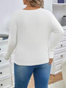 SHEIN Frenchy 白色不對稱下擺加大碼套頭毛衣