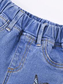 女嬰蝴蝶刺繡牛仔喇叭褲 - 中等水洗藍 - 查看 4