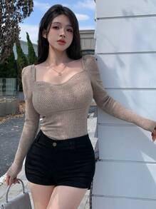 DAZY Chất rắn Cổ Trái tim Đồ đan Ribbed Áo len - Màu Khaki - Xem 3