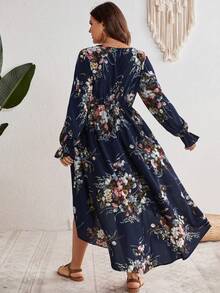 SHEIN VCAY 大碼印花喇叭袖高低下擺洋裝 - 彩色 - 查看 2