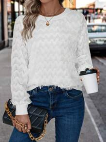 SHEIN LUNE 素色圓領毛茸茸襯衫 - 白色 - 查看 1