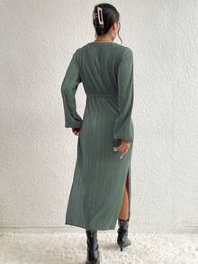 Twist Front Split Thigh Dress - Green - View 2