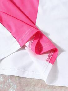 SHEIN 女大童人物和字母圖案雙色T恤洋裝