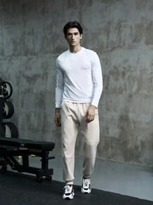 Manfinity Sport Corelite 男友风男士字母印花斜插口袋运动裤 - 淺灰色 - 查看 5