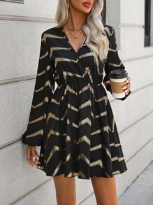 SHEIN LUNE Kleid mit Chevron Muster, Laternenärmeln, ohne Gürtel