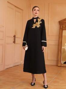 Al Najma Floral Embroidery Keyhole Neckline Contrast Tape Trumpet Sleeve Dress - Black - View 3