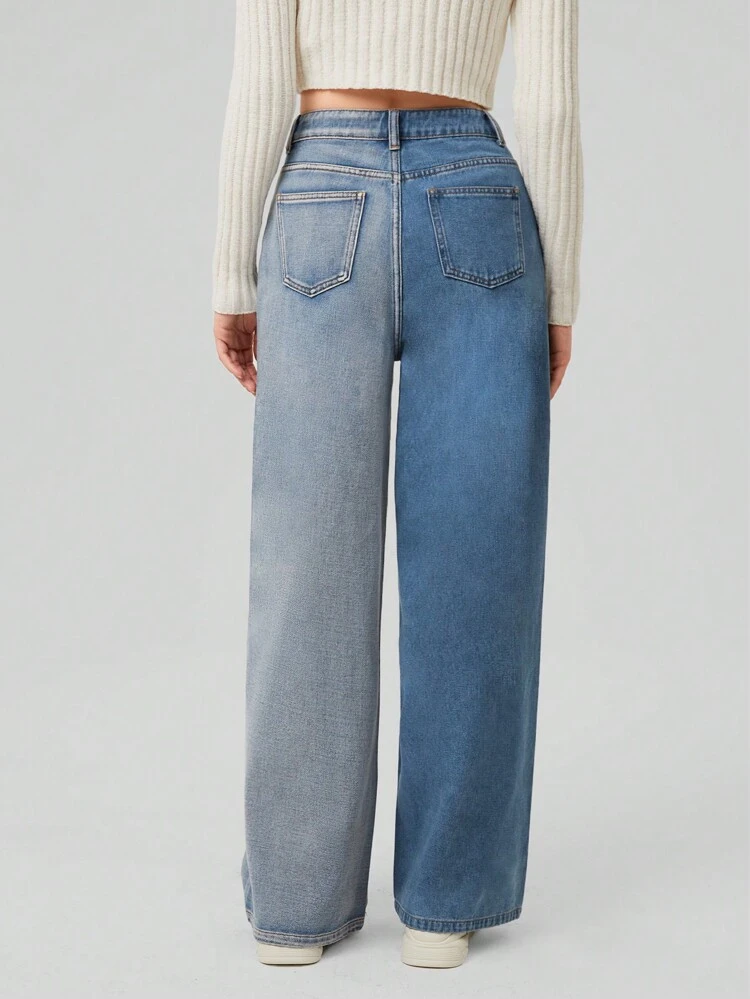 Women's Straight Leg Jeans With Contrast Color Slanted Pockets