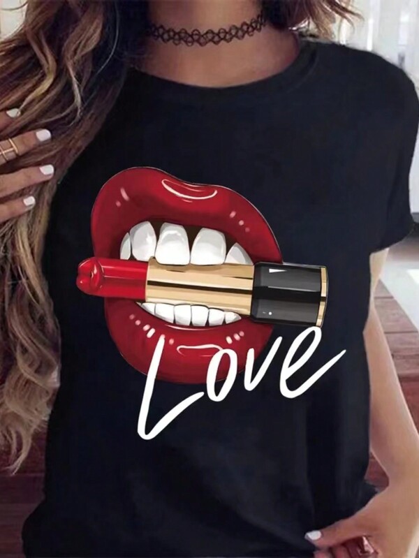 Lipstick Print Tee