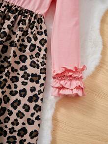 SHEIN Vestido de manga larga para niña preadolescente con estampado de leopardo y forma de corazón en la unión de patrones - Multicolor - Ver 3