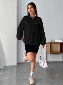 SHEIN EZwear Letter Patched Drop Shoulder Fuzzy Sweatshirt - Black - View 4