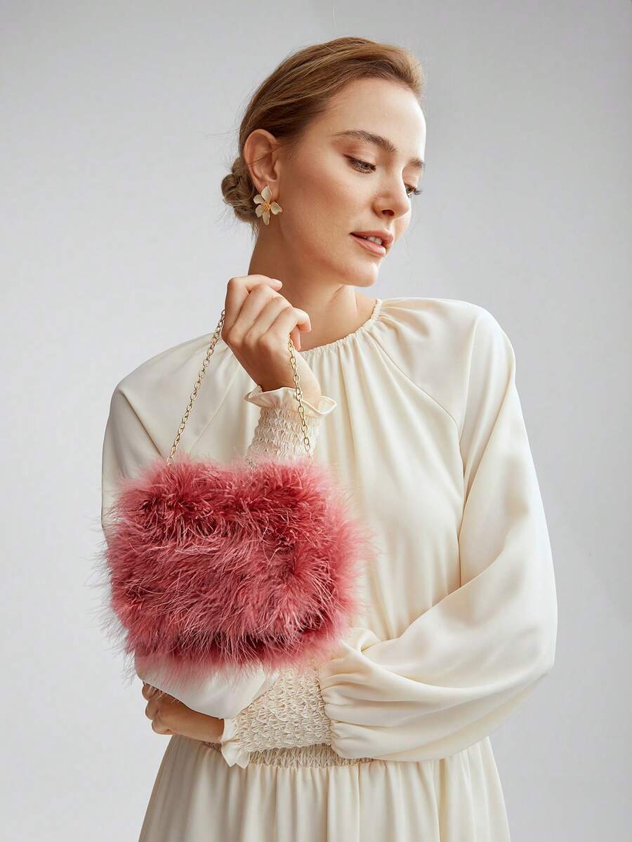 MOTF PREMIUM FEATHER CHAIN STRAP BAG - Baby Pink - View 1