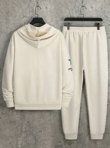 Manfinity Homme Men Slogan Graphic Kangaroo Pocket Drawstring Hoodie & Sweatpants - Apricot - View 2
