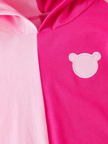 SHEIN Chàng trai trẻ Gấu Thêu Thiết kế tai 3D Áo Hoodie & Quần thể thao - Màu Hồng Tươi - Xem 4