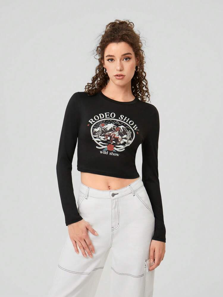 Letter Graphic Crop Tee