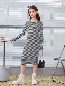 SHEIN 女大童條紋印花緊身洋裝 - 彩色 - 查看 3