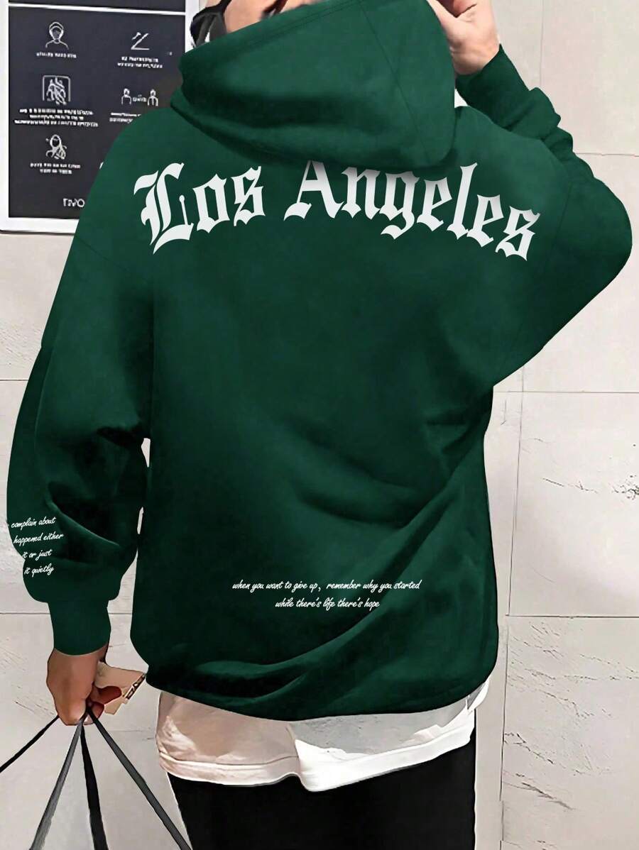 Manfinity Homme Lỏng lẻo phù hợp Nam Hoodie Với Đồ họa Khẩu hiệu Và Thả vai Thiết kế - Màu xanh lá cây đậm - Xem 1
