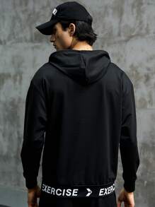 Gym Rark Áo nỉ thể thao nam in chữ, có túi kangaroo và dây rút. - màu đen - Xem 2