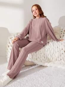 SHEIN Leap Crew 2 件套少女套装：罗纹针织连帽衫和喇叭裤