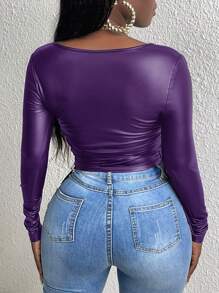 Slaydiva Áo thun da PU cổ chữ V, dây rút bên hông. - Màu tím - Xem 2