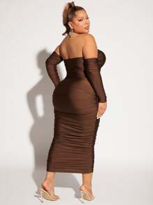 SHEIN SXY SHEIN Kích thước lớn Ruffled Off Shoulder Váy bodycon Giáng sinh Đầm Năm mới Đêm trước Gợi cảm Câu lạc bộ - màu nâu - Xem 2