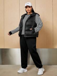 SHEIN EZwear Women's Plus Size Striped Sweatshirt And Sweatpants Set - Black and White - View 4