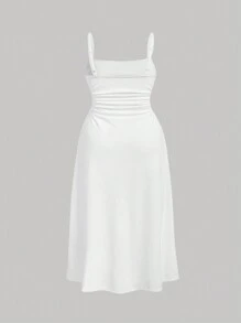 SHEIN MOD 大碼素色褶邊吊帶洋裝 - 白色 - 查看 2