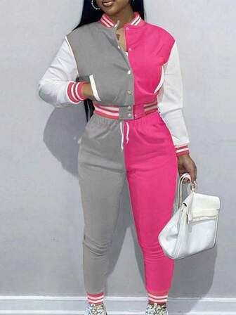 LovelyWholesale 拼色棒球领前扣短夹克和抽绳腰长裤套装