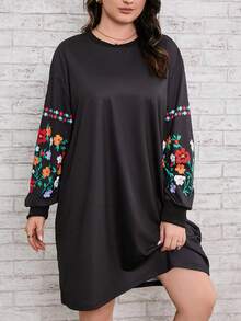 SHEIN LUNE Plus Floral Print Drop Shoulder Sweatshirt Dress - Black - View 6
